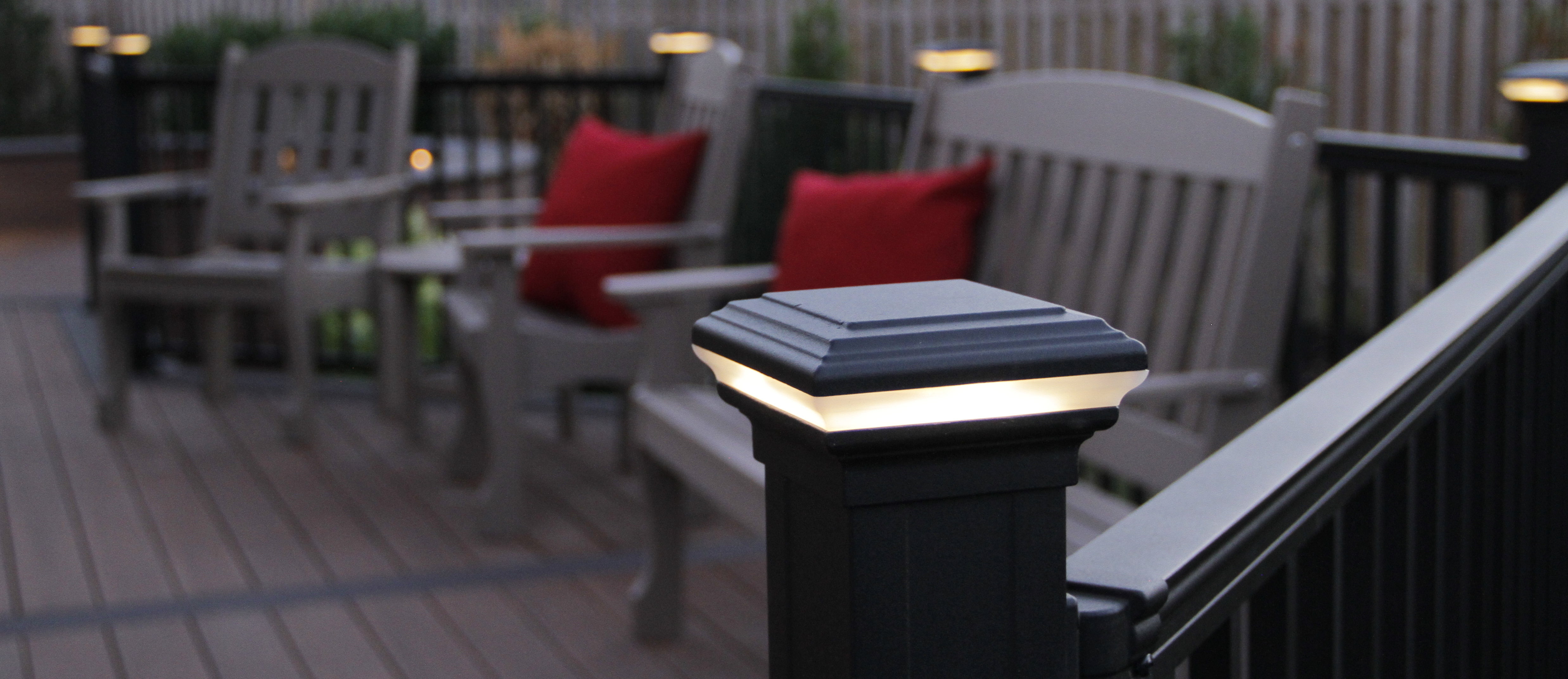 Choosing Your Backyard Deck Lighting